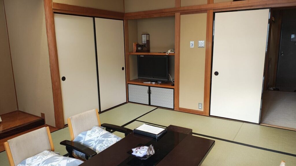 朝野家・和室