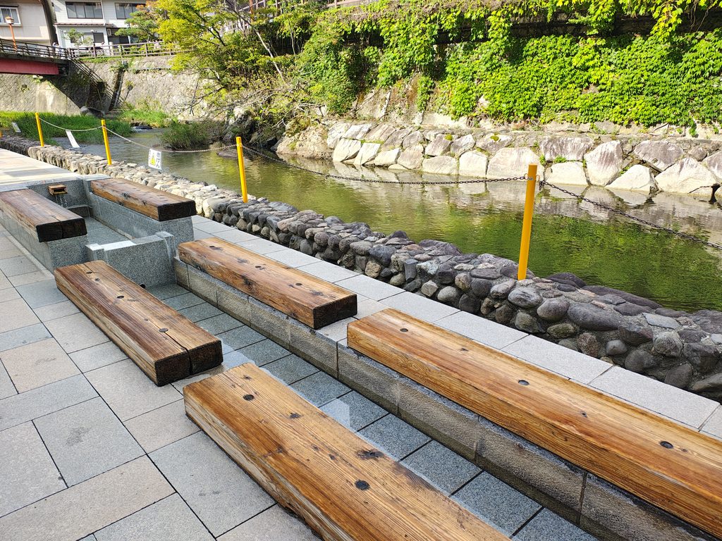 湯村温泉街